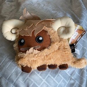 Star Wars Galaxy’s Edge Bantha Plush! 🤓